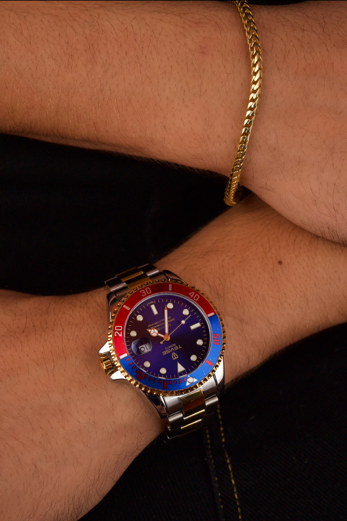 TEVISE fashion personality color matching dial calendar display luminous waterproof quartz men's watch