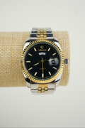 This is a CHENXI men's quartz watch with a two-tone (silver and gold) stainless steel band