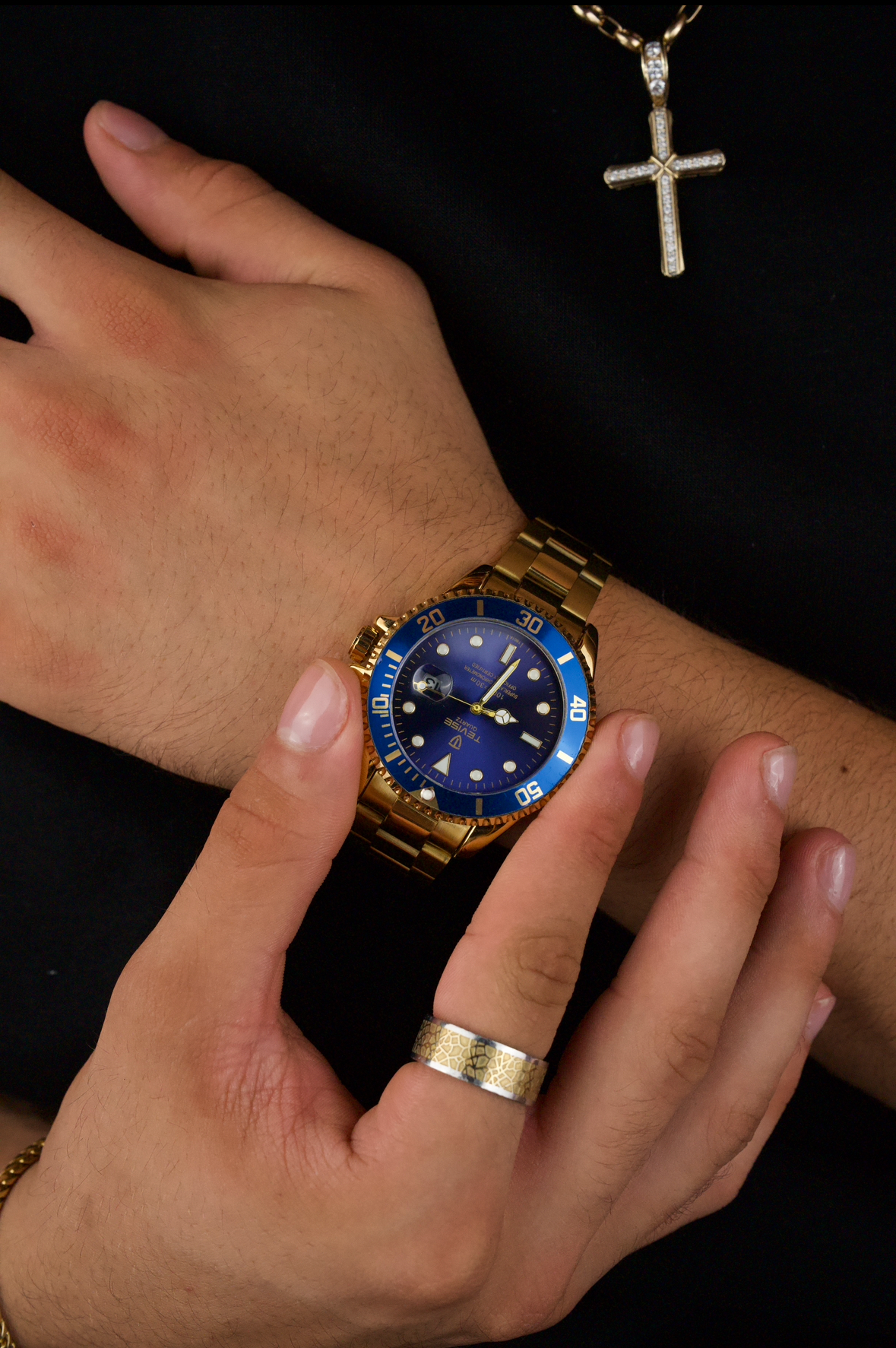 TEVISE Men's Watch - Color Dial Calendar Luminous Waterproof Quartz